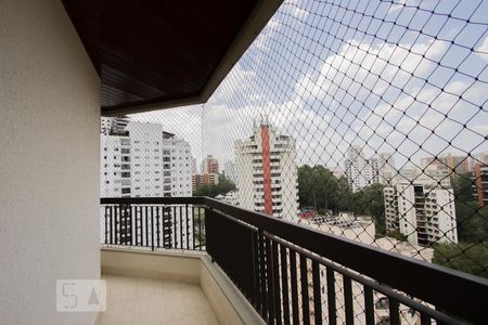 Apartamento à venda com 380m², 3 quartos e 4 vagasVaranda 2