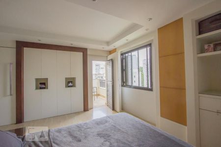 Apartamento à venda com 380m², 3 quartos e 4 vagasSuíte 2