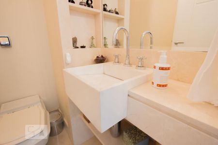 Apartamento à venda com 380m², 3 quartos e 4 vagasLavabo