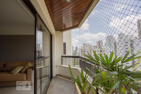 Varanda 1 de apartamento à venda com 3 quartos, 380m² em Vila Andrade, São Paulo