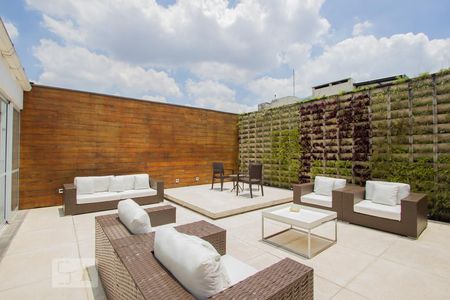 Apartamento à venda com 380m², 3 quartos e 4 vagasCobertura - Área externa