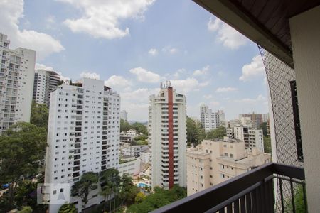 Apartamento à venda com 380m², 3 quartos e 4 vagasSuíte 2 - Varanda
