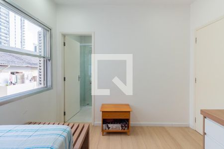 Suíte  de apartamento à venda com 1 quarto, 40m² em Pinheiros, São Paulo