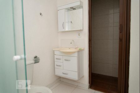 Banheiro 2 de casa para alugar com 2 quartos, 60m² em Vila Formosa, São Paulo