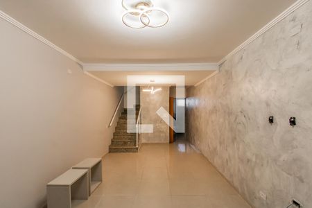 Sala de casa para alugar com 2 quartos, 120m² em Vila Guilhermina, São Paulo