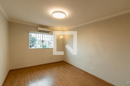 Quarto 1 de casa para alugar com 2 quartos, 120m² em Vila Guilhermina, São Paulo