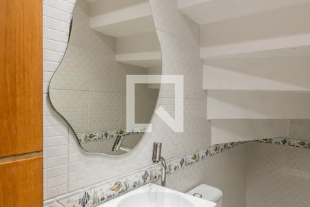 Lavabo de casa para alugar com 2 quartos, 120m² em Vila Guilhermina, São Paulo