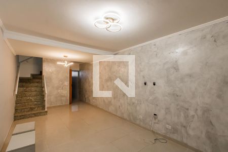 Sala de casa para alugar com 2 quartos, 120m² em Vila Guilhermina, São Paulo