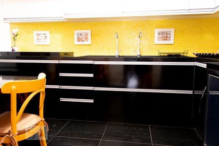 Apartamento à venda com 316m², 3 quartos e 4 vagasCozinha