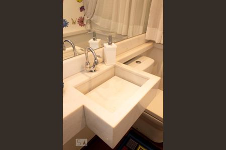 Apartamento à venda com 316m², 3 quartos e 4 vagasLavabo Inferior