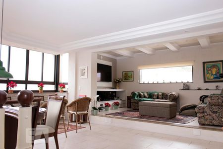 Apartamento à venda com 316m², 3 quartos e 4 vagasSala da Lareira - Superior