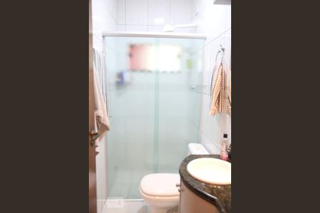 Casa de condomínio à venda com 146m², 3 quartos e 2 vagasBanheiro suite