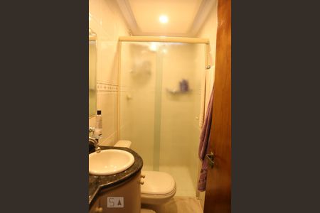 Casa de condomínio à venda com 146m², 3 quartos e 2 vagasBanheiro