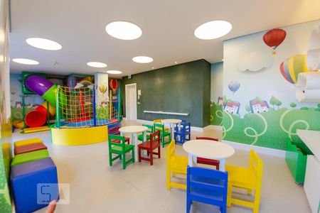 Apartamento à venda com 64m², 2 quartos e 1 vagaÁrea Comum - Brinquedoteca