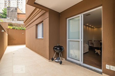 Apartamento à venda com 121m², 2 quartos e 2 vagas Apartamento à venda com 121m², 2 quartos e 2 vagasQuintal