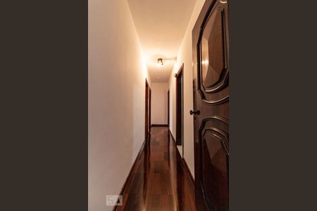 Apartamento à venda com 120m², 3 quartos e 1 vaga Apartamento à venda com 120m², 3 quartos e 1 vagaCorredor