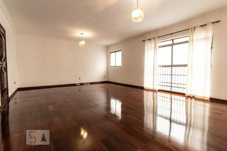 Apartamento à venda com 120m², 3 quartos e 1 vaga Apartamento à venda com 120m², 3 quartos e 1 vagaSala