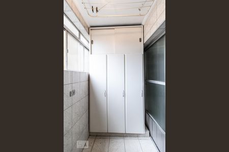Apartamento à venda com 120m², 3 quartos e 1 vaga Apartamento à venda com 120m², 3 quartos e 1 vagaÁrea de serviço