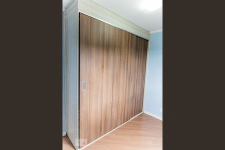 Apartamento à venda com 65m², 3 quartos e 2 vagas Apartamento à venda com 65m², 3 quartos e 2 vagasArmário