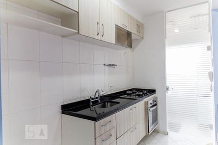 Apartamento à venda com 65m², 3 quartos e 2 vagas Apartamento à venda com 65m², 3 quartos e 2 vagasCozinha