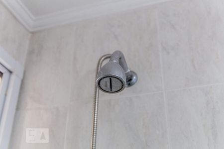 Apartamento à venda com 65m², 3 quartos e 2 vagas Apartamento à venda com 65m², 3 quartos e 2 vagasChuveiro