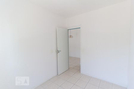 Quarto 1 de apartamento para alugar com 2 quartos, 52m² em Del Castilho, Rio de Janeiro