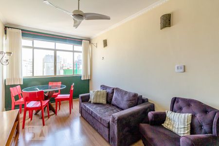 Apartamento à venda com 45m², 1 quarto e sem vaga Apartamento à venda com 45m², 1 quarto e sem vagaSala
