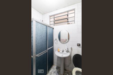 Casa à venda com 120m², 2 quartos e 2 vagas Casa à venda com 120m², 2 quartos e 2 vagasBanheiro 2