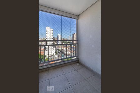 varanda de apartamento para alugar com 3 quartos, 64m² em Km 18, Osasco