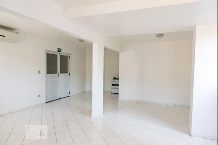 Apartamento à venda com 51m², 2 quartos e 1 vagaSalão de festas