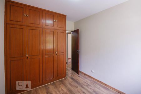 Apartamento para alugar com 77m², 3 quartos e 2 vagas Apartamento para alugar com 77m², 3 quartos e 2 vagasQuarto 1