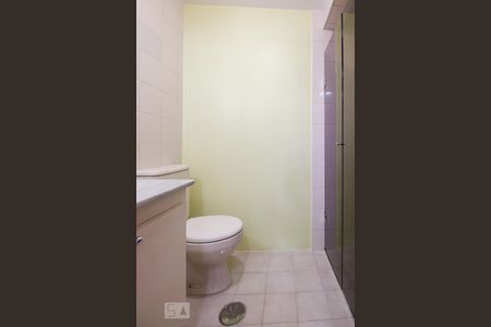 Apartamento para alugar com 77m², 3 quartos e 2 vagas Apartamento para alugar com 77m², 3 quartos e 2 vagasBanheiro Social