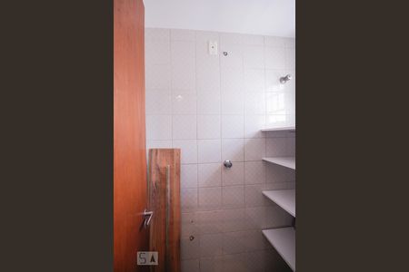 Apartamento para alugar com 77m², 3 quartos e 2 vagas Apartamento para alugar com 77m², 3 quartos e 2 vagasBanheiro de Serviço