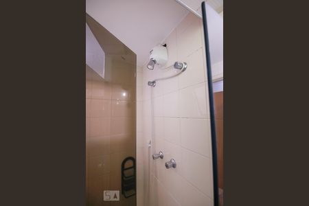 Apartamento para alugar com 77m², 3 quartos e 2 vagas Apartamento para alugar com 77m², 3 quartos e 2 vagasBanheiro Social