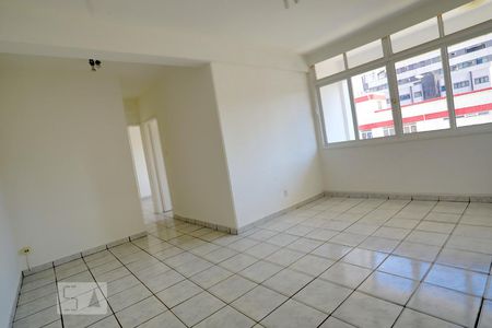 Corredor externo de apartamento para alugar com 2 quartos, 73m² em Boqueirão, Santos