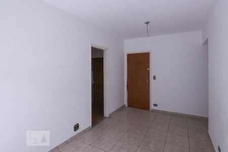 Sala de Apartamento com 2 quartos, 59m² Vila Romana