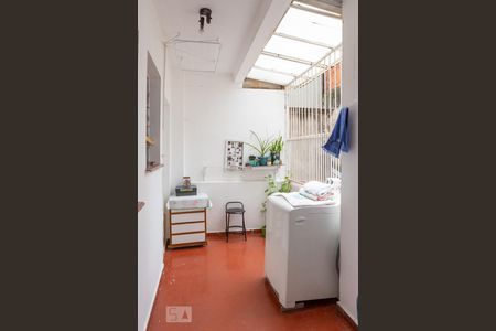 Apartamento à venda com 95m², 3 quartos e sem vagaLavanderia