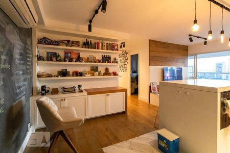Sala de apartamento para alugar com 2 quartos, 84m² em Pinheiros, São Paulo