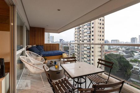 Varanda de apartamento para alugar com 2 quartos, 84m² em Pinheiros, São Paulo