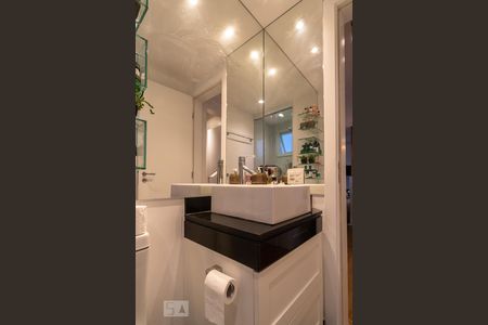 Apartamento para alugar com 84m², 2 quartos e 2 vagasBanheiro Corredor