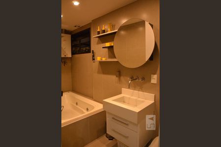 Apartamento à venda com 86m², 2 quartos e 1 vagaBanheiro da Suíte