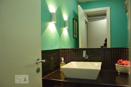 Lavabo de apartamento à venda com 2 quartos, 86m² em Flamengo, Rio de Janeiro