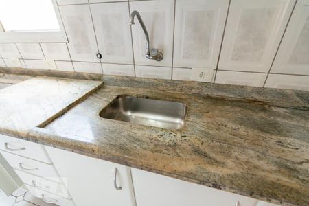 Apartamento para alugar com 55m², 2 quartos e 1 vaga Apartamento para alugar com 55m², 2 quartos e 1 vagaPia Cozinha