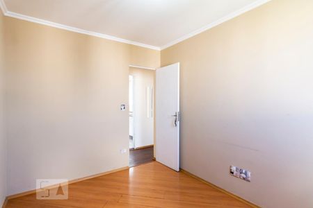 Quarto 2 de apartamento para alugar com 2 quartos, 55m² em Parque São Vicente, Mauá