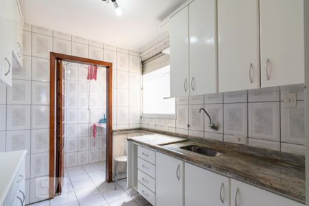 Cozinha de apartamento para alugar com 2 quartos, 55m² em Parque São Vicente, Mauá