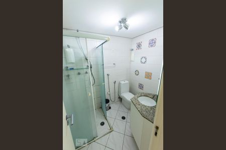 Banheiro de apartamento para alugar com 1 quarto, 47m² em Aclimação, São Paulo