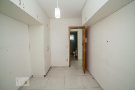 Quarto 2 de apartamento para alugar com 2 quartos, 45m² em Jaqueline, Belo Horizonte