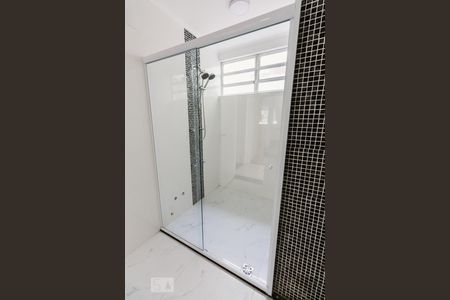 Apartamento à venda com 111m², 3 quartos e 1 vagaBanheiro