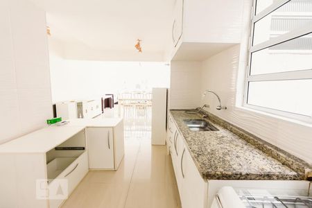 Apartamento à venda com 111m², 3 quartos e 1 vagaCozinha