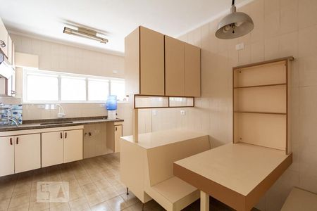 Apartamento à venda com 187m², 4 quartos e 1 vagaCozinha